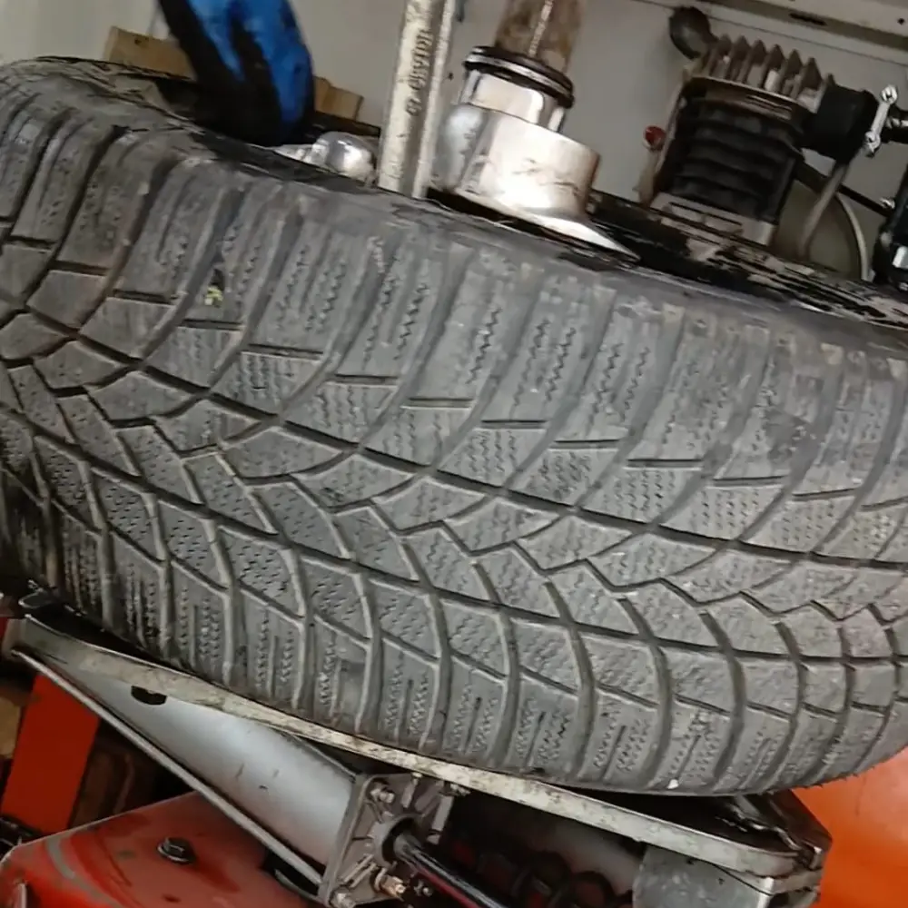 Adapazarı ve Körfez Rotasında Lastik Arızalarında En Hızlı Çözüm Yöntemleri